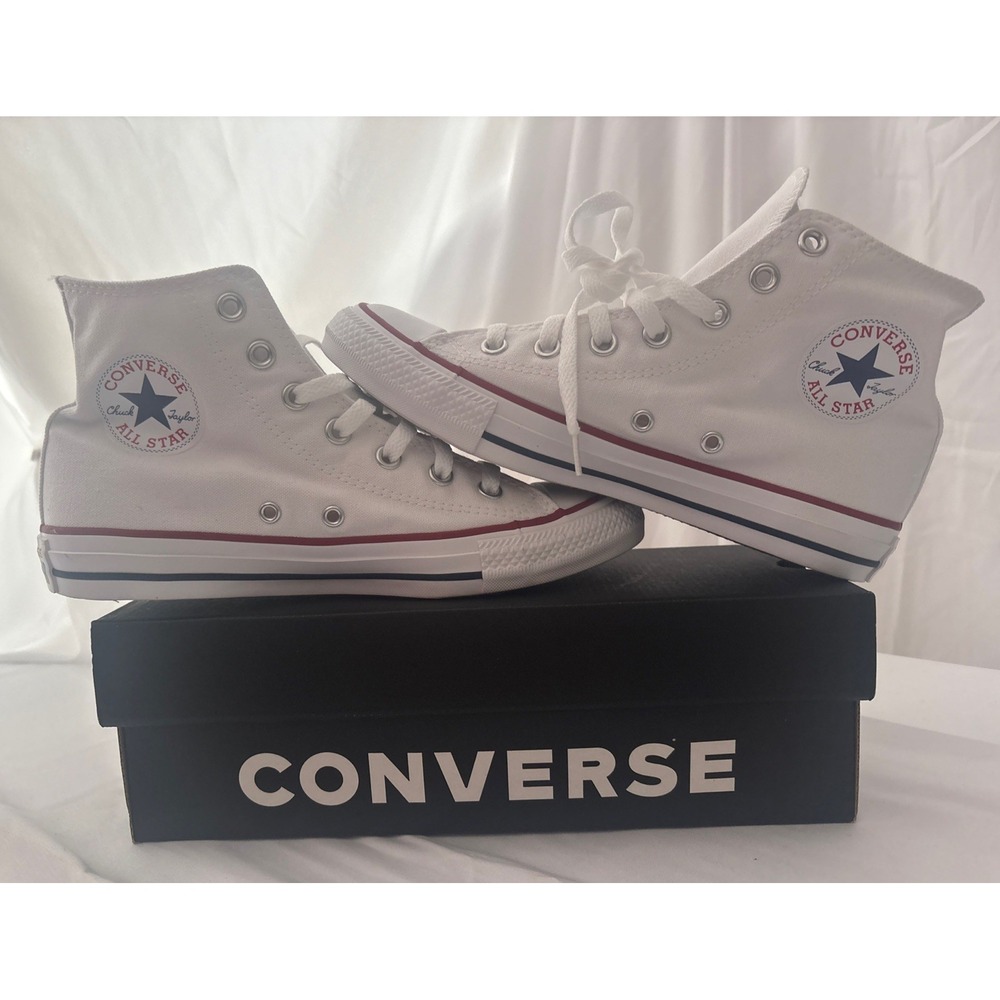 Size 7.5 - Converse Chuck Taylor All Star High Classic White